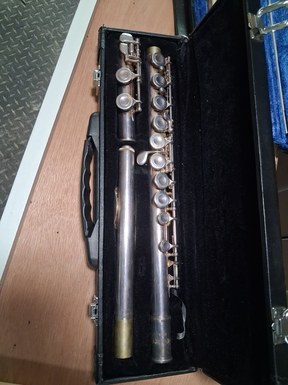 Vintage Silver Flute - Silver Finish